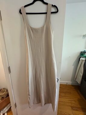DISSH Neutral Beige Scoop-Neck Maxi Dress
